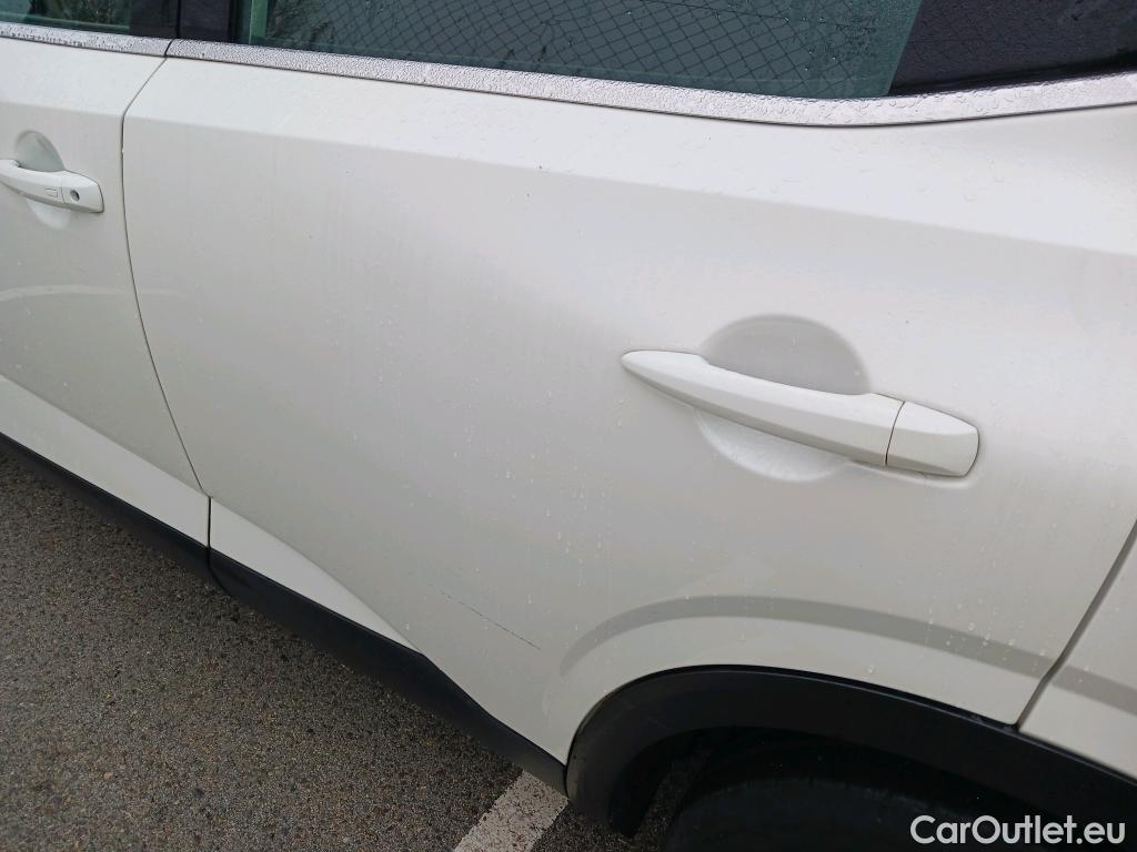  Nissan  Qashqai NISSAN  / 2021 / 5P / todoterreno DIG-T 116kW (158CV) mHEV Xtronic Acenta (AC2) #1