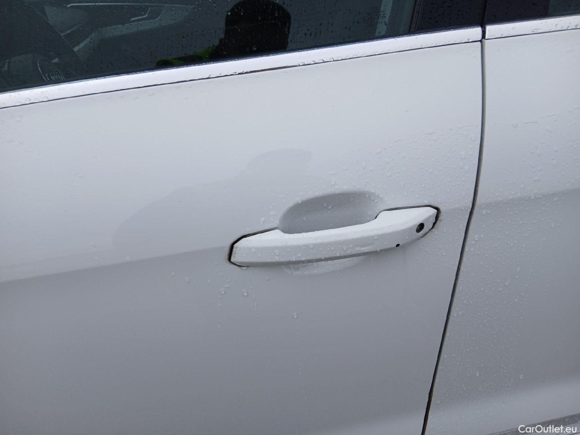  Audi  A4 AUDI  / 2019 / 4P / sedán S line 35 TDI 120kW (163CV) S tronic #5