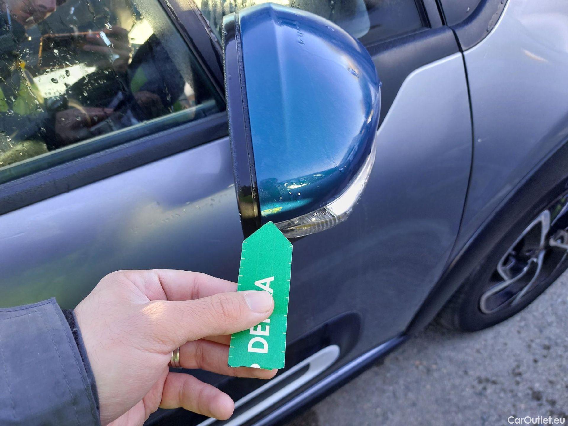  Citroen  C3 CITROEN  / 2020 / 5P / berlina con portón PureTech 60KW (83CV) Feel Pack #24