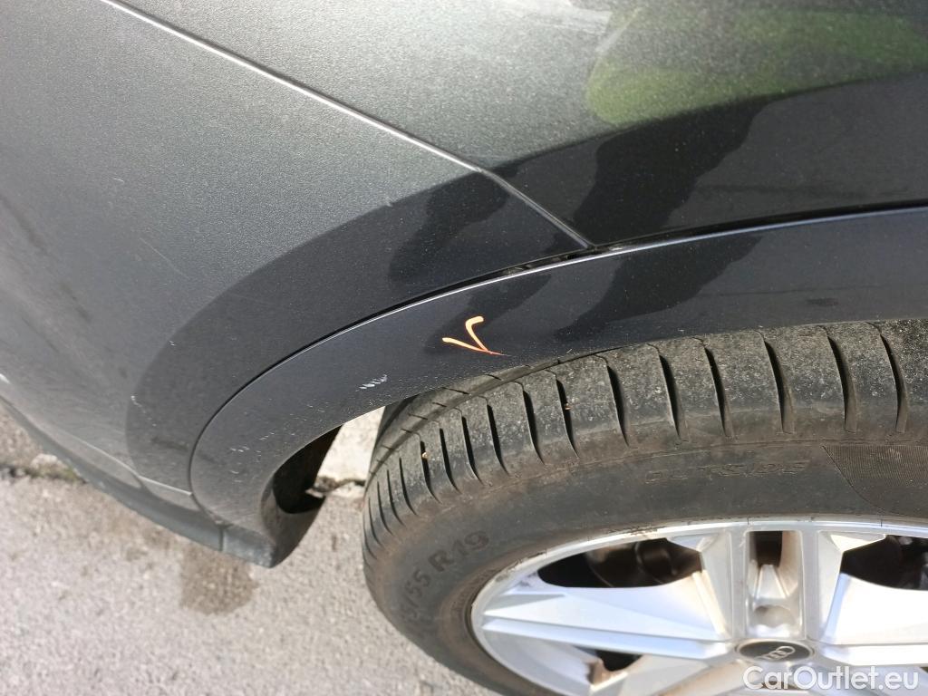  Audi  Q5 AUDI  / 2016 / 5P / todoterreno Competition 55 TFSI E quattro S tronic #23