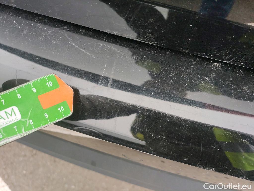  Audi  Q3 AUDI  / 2018 / 5P / todoterreno 45 TFSI e 180kW S tronic Advanced #26