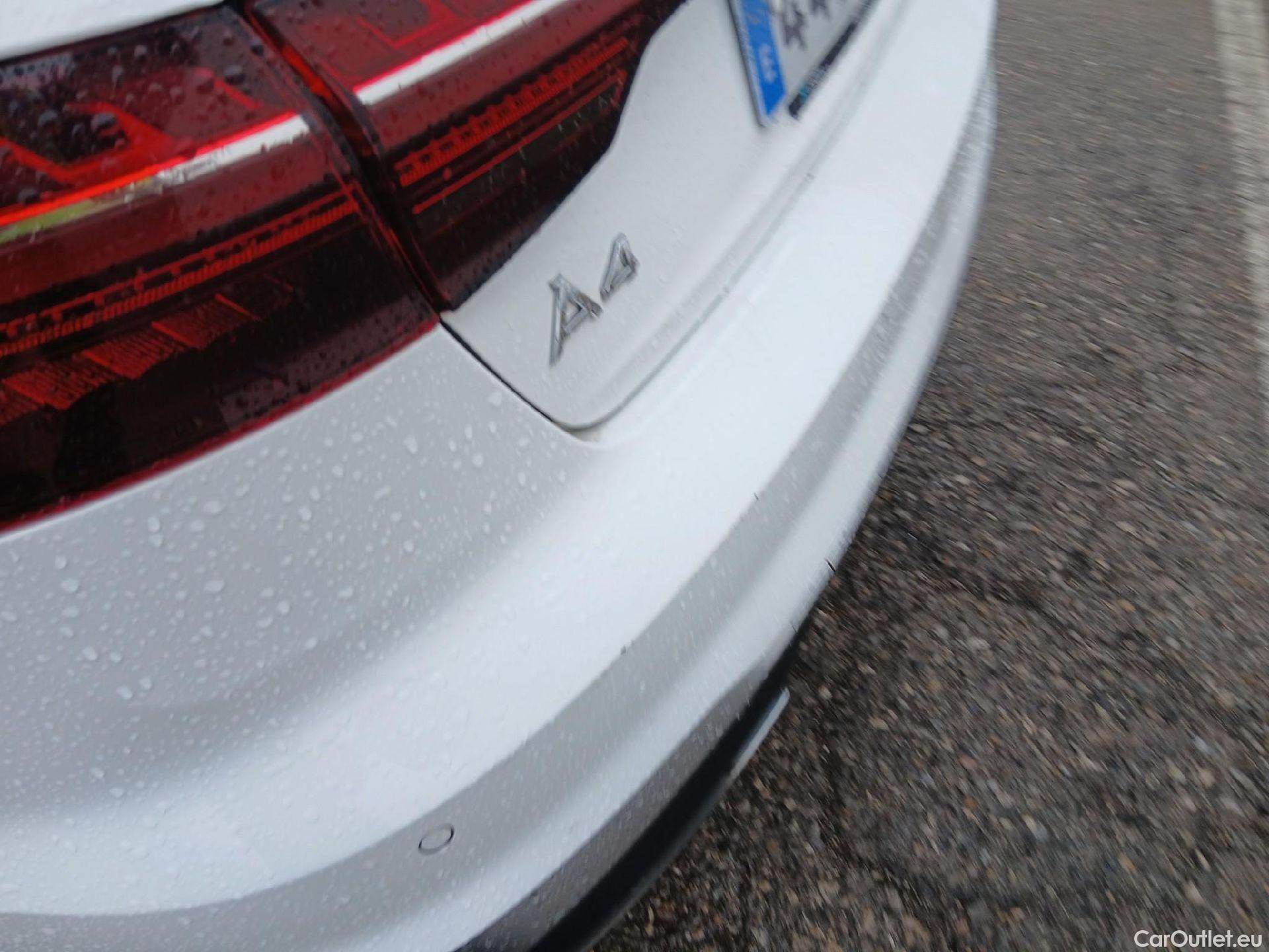  Audi  A4 AUDI  / 2019 / 4P / sedán S line 35 TDI 120kW (163CV) S tronic #9