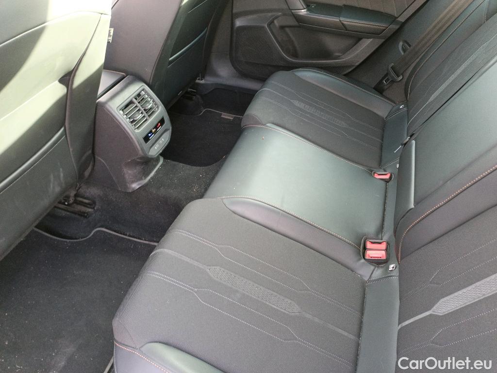  Cupra  Formentor CUPRA  / 2020 / 5P / todoterreno 1.4 e-Hybrid 150kW (204 CV) DSG (AC) #4