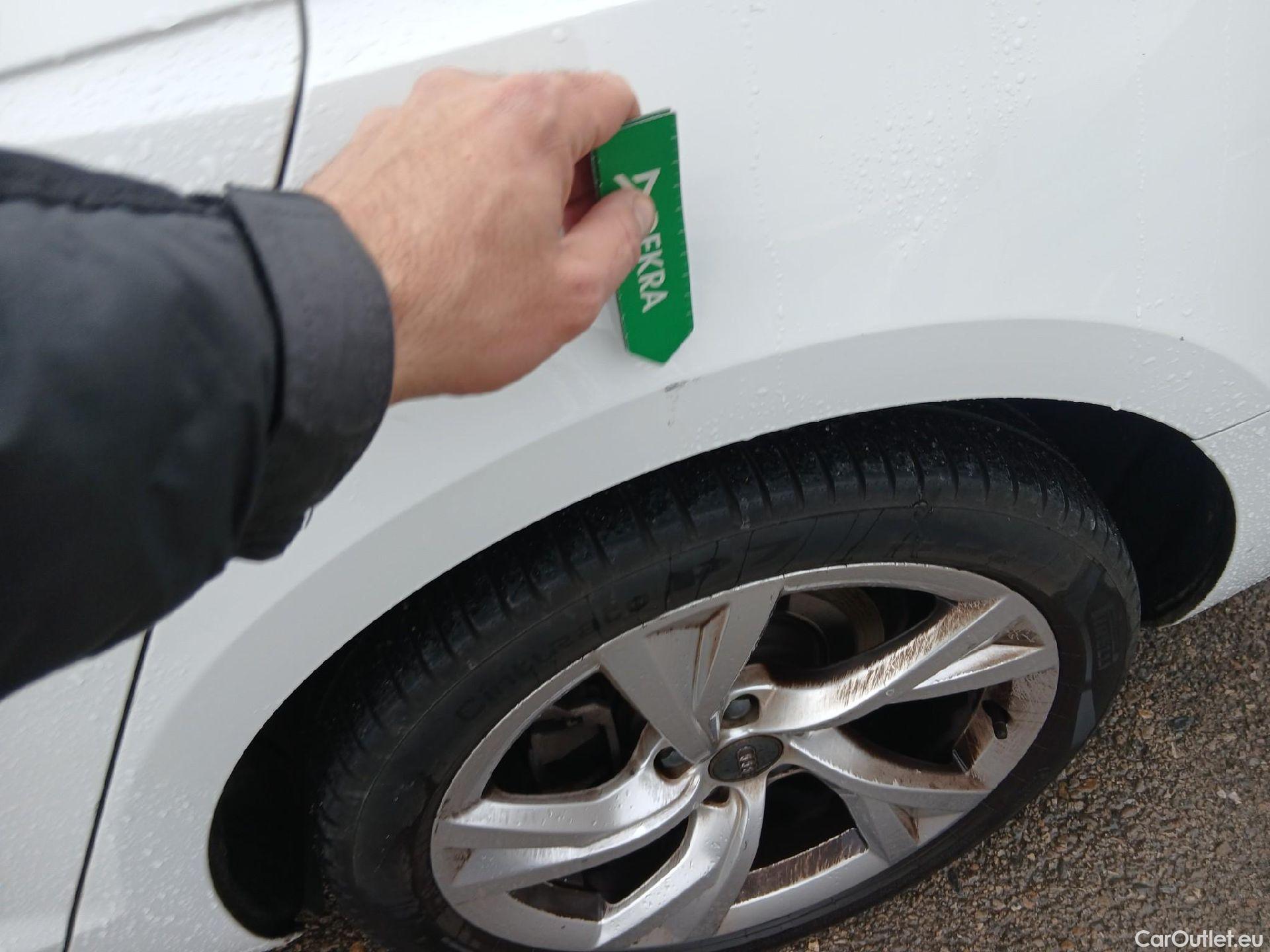  Audi  A4 AUDI  / 2019 / 4P / sedán S line 35 TDI 120kW (163CV) S tronic #8