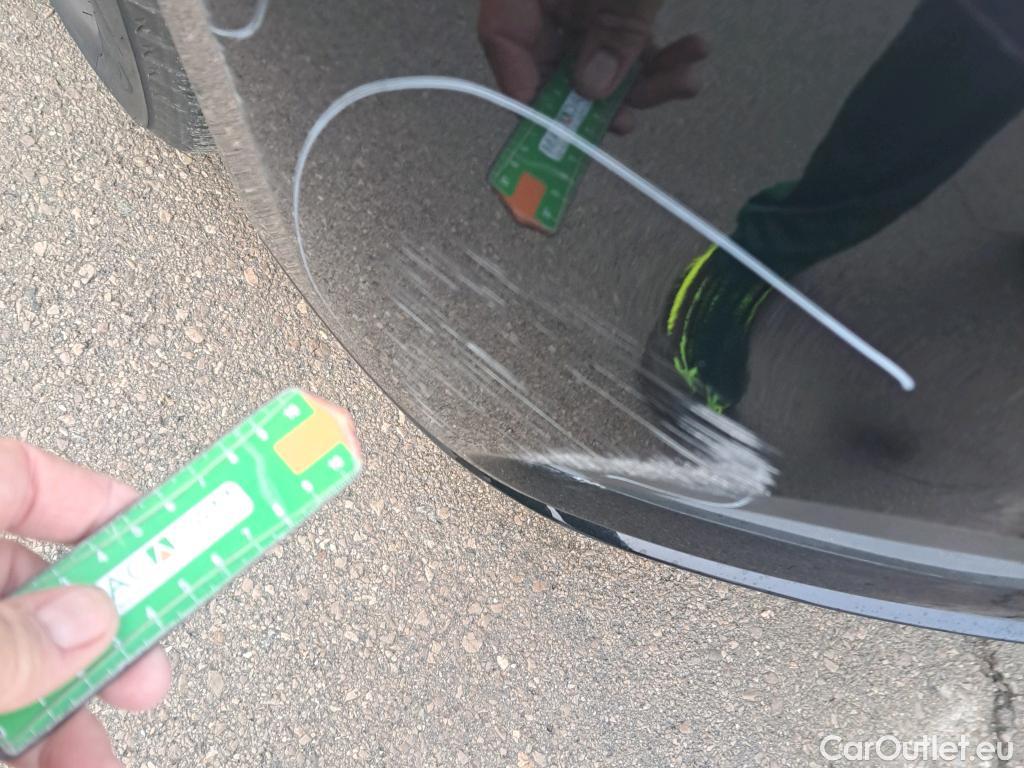  Volkswagen  Passat VOLKSWAGEN  / 2019 / 5P / familiar Variant Business 2.0 TDI 110kW #17