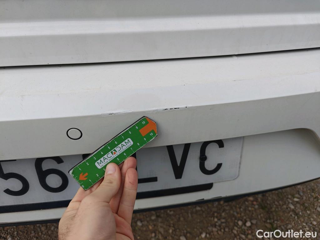  Seat  Ibiza SEAT  / 2017 / 5P / berlina con portón 1.0 TSI 81kW (110CV) Style Plus (AC) #8