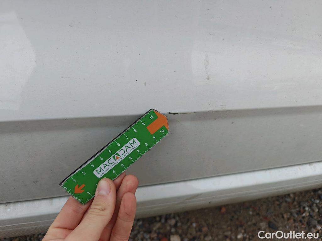  Seat  Ibiza SEAT  / 2017 / 5P / berlina con portón 1.0 TSI 81kW (110CV) Style Plus (AC) #6