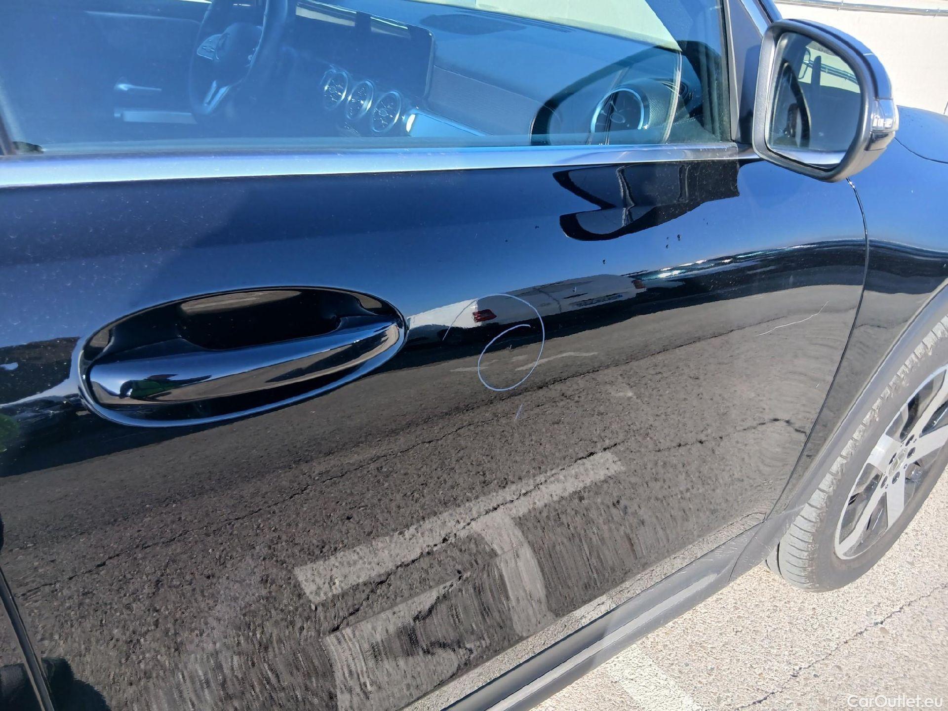  Mercedes  GLB MERCEDES-BENZ  / 2019 / 5P / todoterreno 2.0  200 D DCT 110KW (150CV) #23