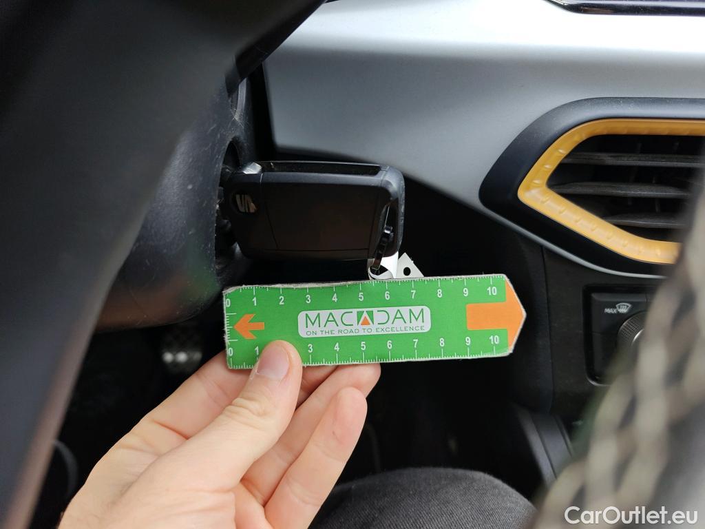  Seat  Ibiza SEAT  / 2017 / 5P / berlina con portón 1.0 TSI 81kW (110CV) Style Plus (AC) #1