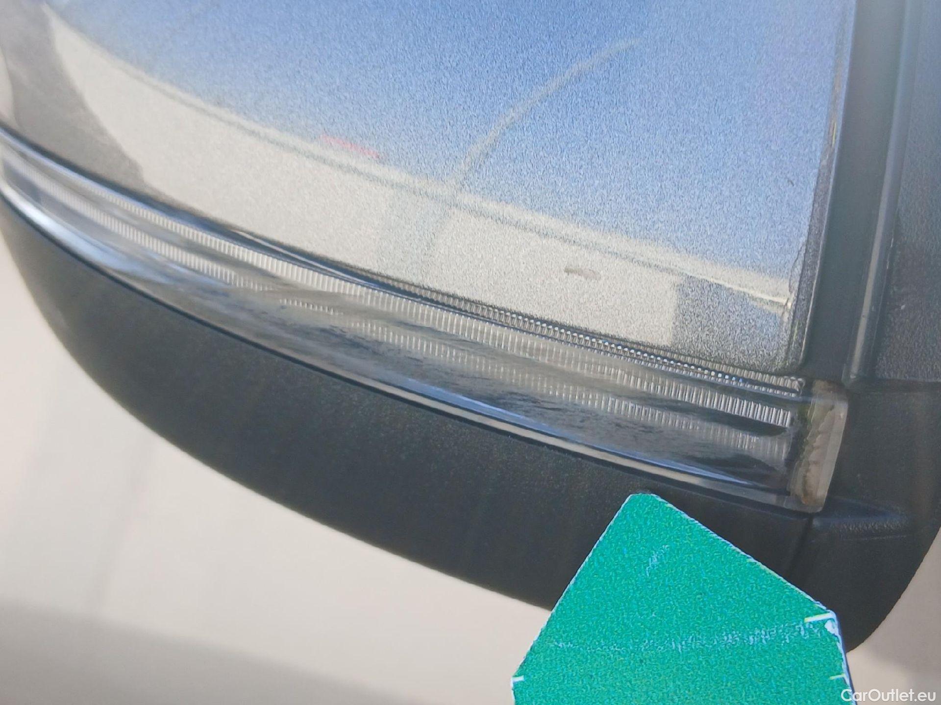  Mercedes  A-Klasse MERCEDES-BENZ Clase A / 2018 / 4P / sedán Sedán A 250 e #18