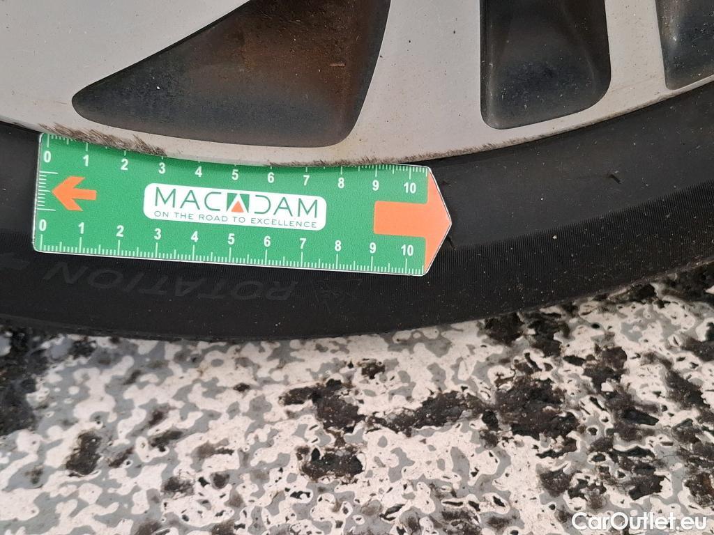  Citroen  C4 Grand Picasso /Spacetourer Business + 1.5 BlueHDi 130CV BVA8 7 Sieges E6d #44