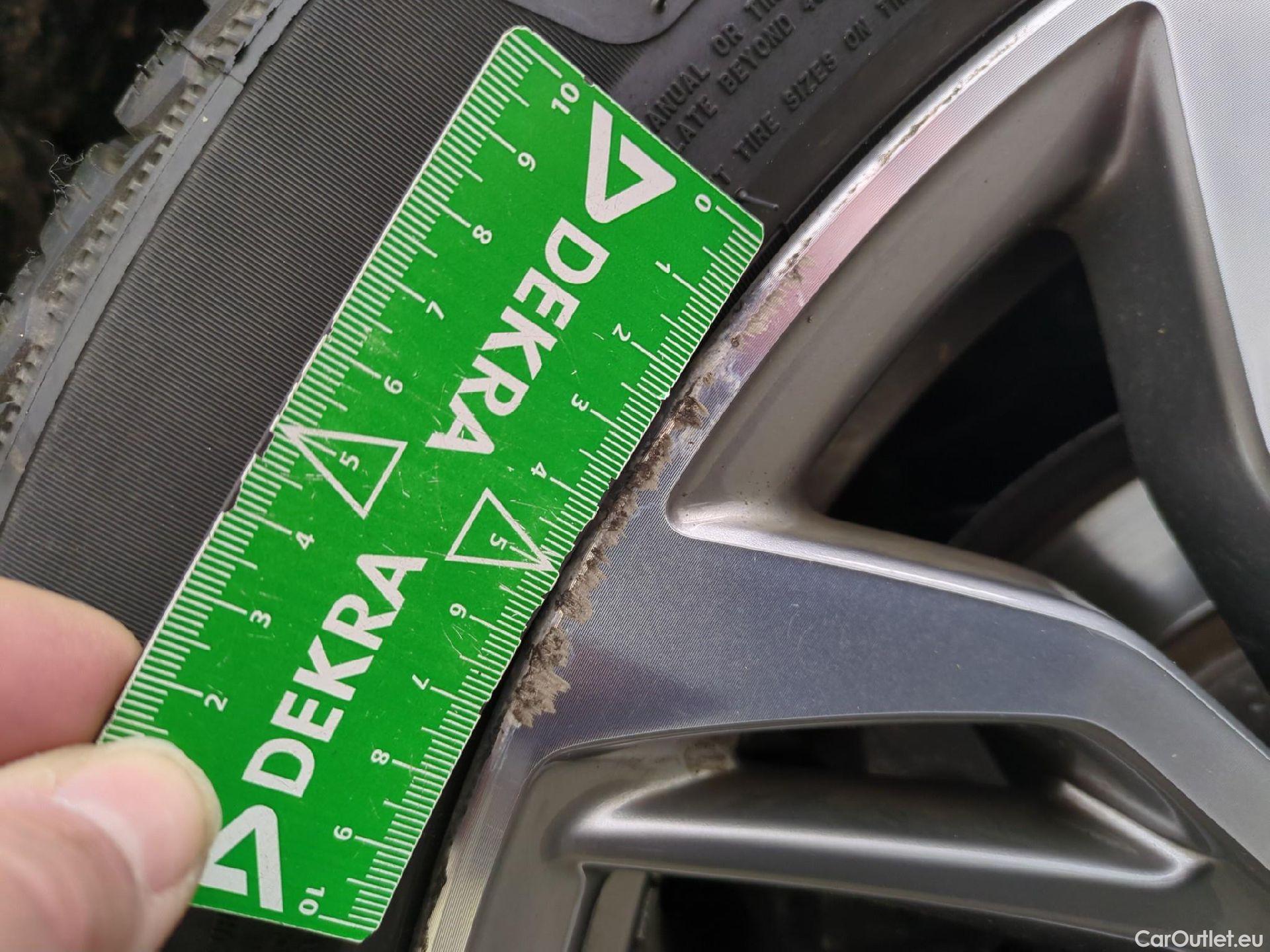  Bmw  X1 Série  sDrive18d Lounge 2.0 150CV BVA8 E6d #5