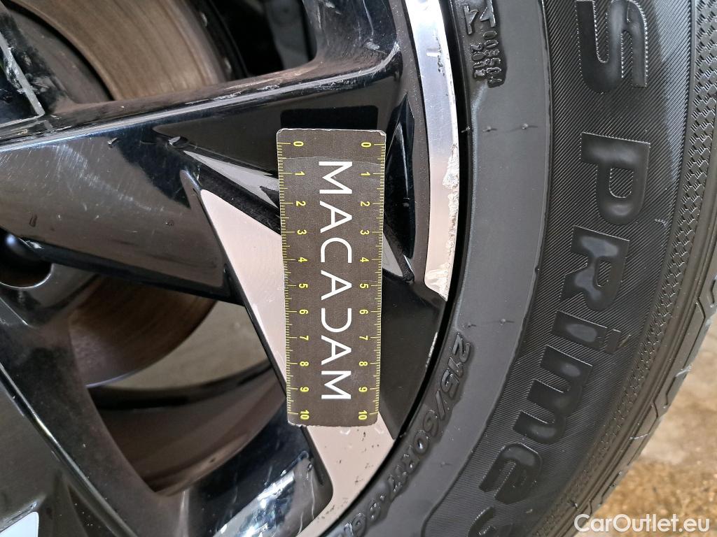  Nissan  Juke NISSAN  / 2019 / 5P / Crossover Hybrid 143 Business+ #25