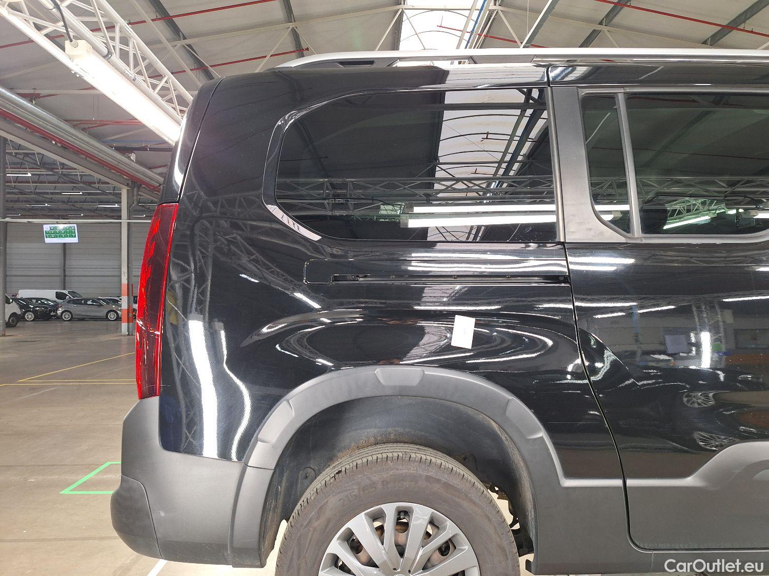  Peugeot  RIFTER Peugeot,  '18, Peugeot  1.5 BlueHDi 130 S/S Allure Long 5d 7pl #19