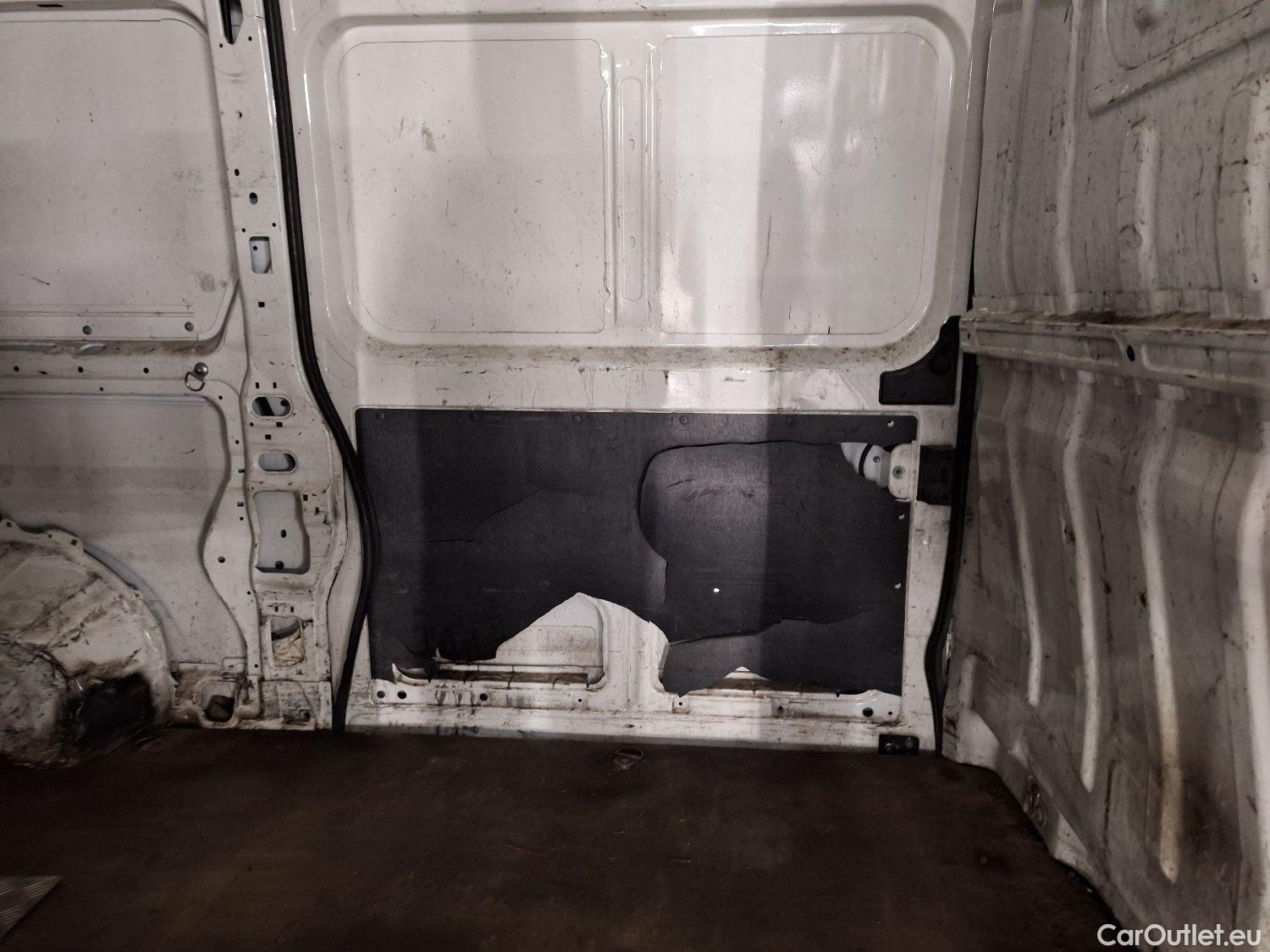  Citroen  Jumper Citroën, _ '14, Citroën  35 L2H2 - 2.2 BlueHDi 140 S&S Drive #19