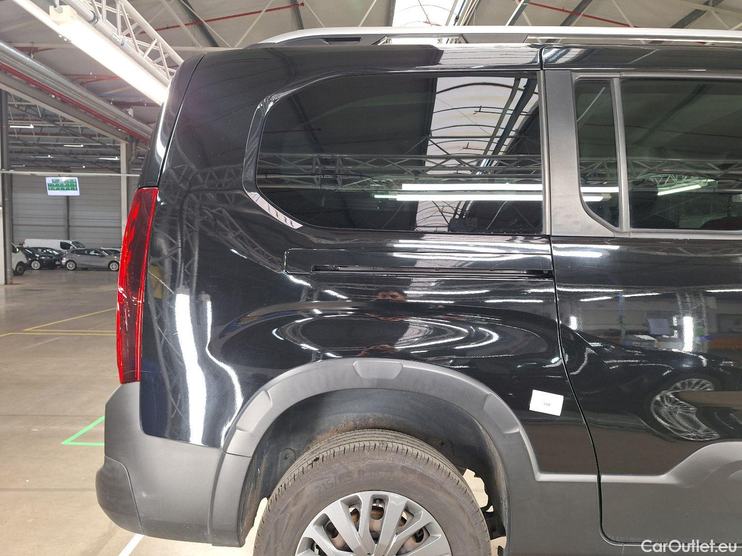  Peugeot  RIFTER Peugeot,  '18, Peugeot  1.5 BlueHDi 130 S/S Allure Long 5d 7pl #21