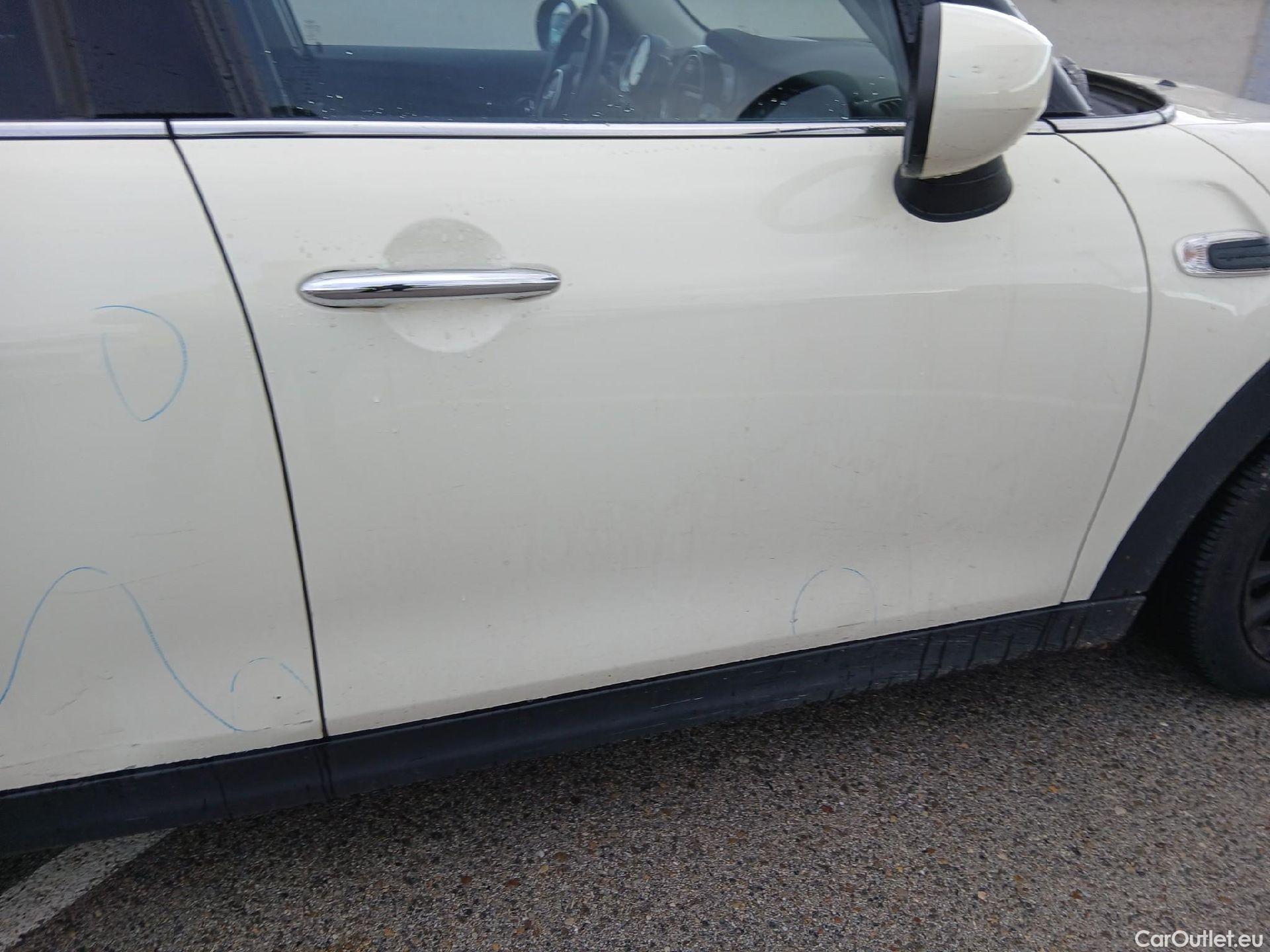  Mini  Cooper MINI MINI / 2014 / 5P / berlina con portón ONE 5 PUERTAS (CX) #42