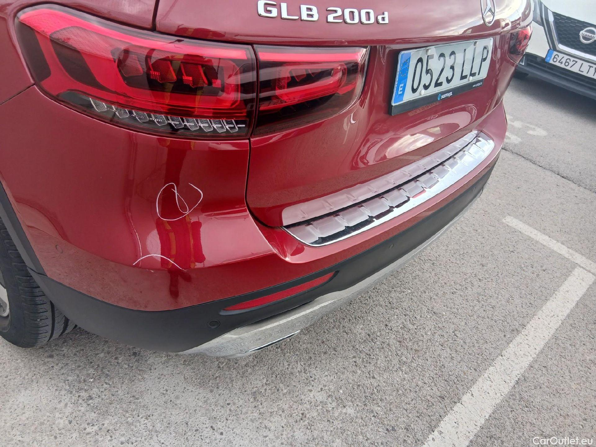  Mercedes  GLB MERCEDES-BENZ  / 2019 / 5P / todoterreno 2.0  200 D DCT 110KW (150CV) #27