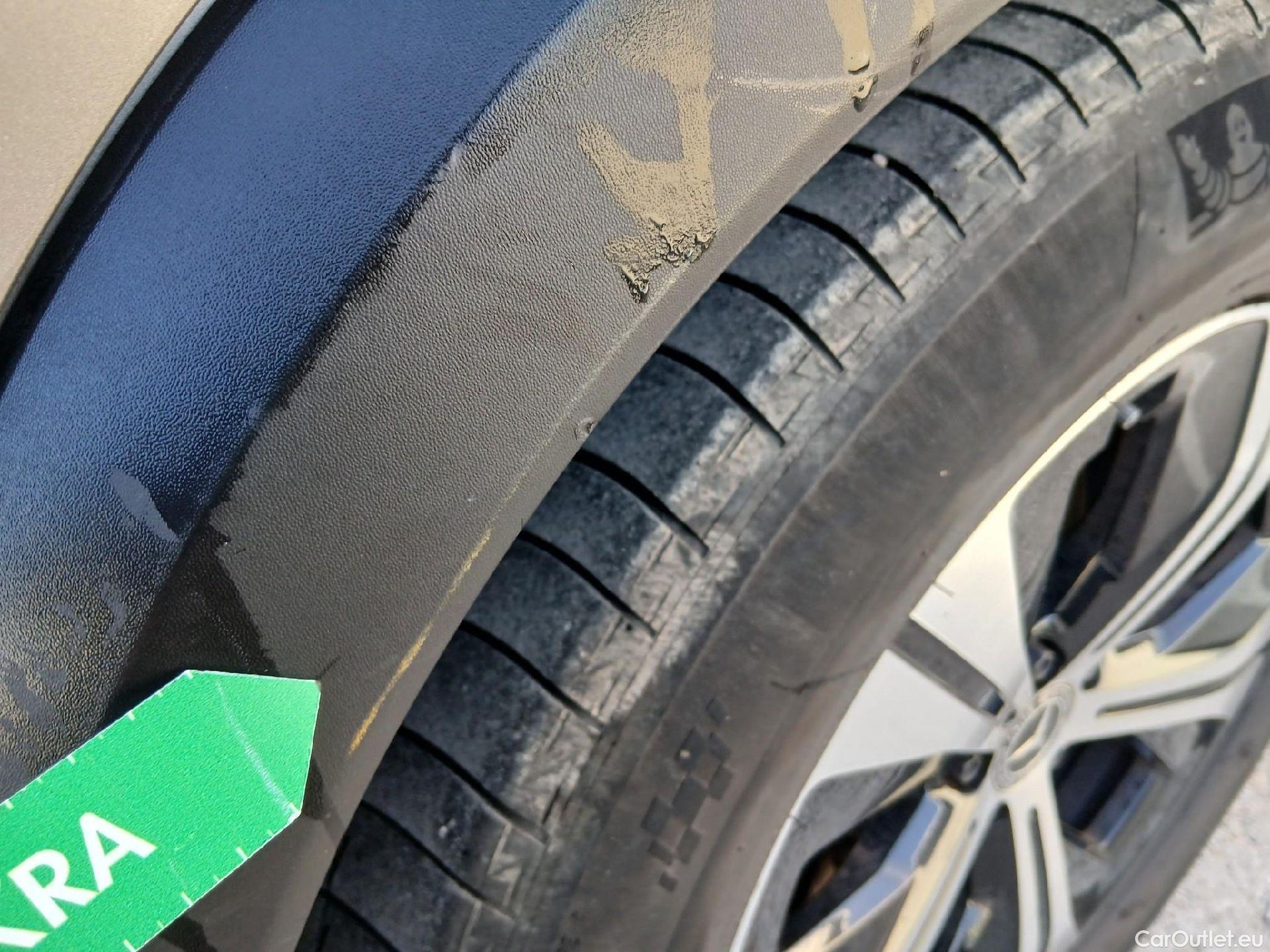  Mercedes  G-Klasee MERCEDES-BENZ GLE / 2018 / 5P / todoterreno GLE 350 de 4MATIC (Híbrido Enchufable) #13