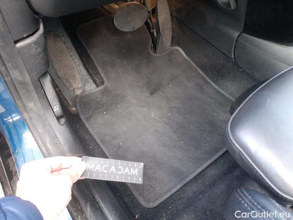  Mini  Mini   / 2021 / 3P / berlina con portón COOPER SE #28