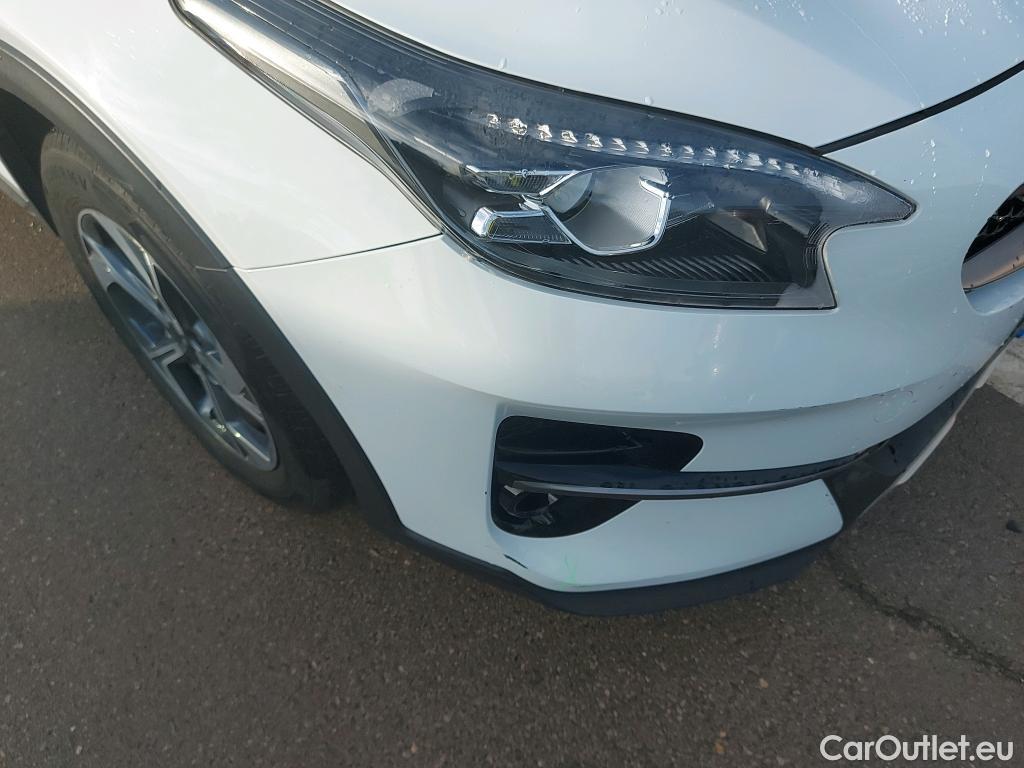  KIA  XCeed KIA  / 2019 / 5P / todoterreno 1.0 T-GDi Drive 88kW (120CV) #21