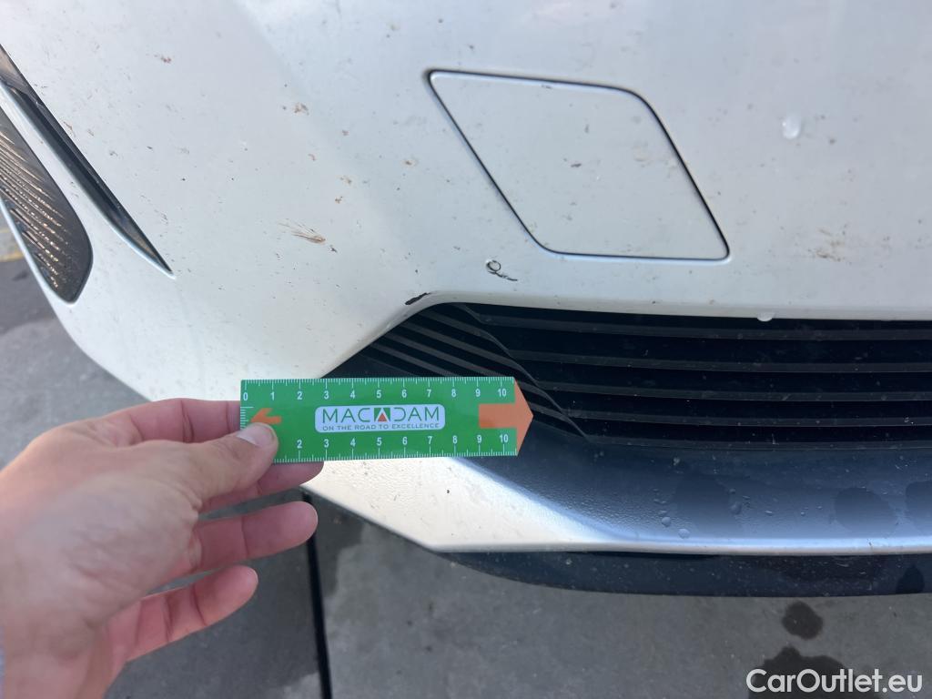  Peugeot  5008 PEUGEOT  / 2020 / 5P / todoterreno 1.5 BlueHDi 96kW S&S Roadtrip EAT8(SL)(SP) #18