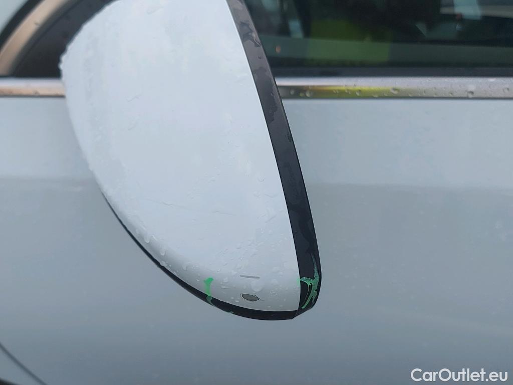  KIA  XCeed KIA  / 2019 / 5P / todoterreno 1.0 T-GDi Drive 88kW (120CV) #33