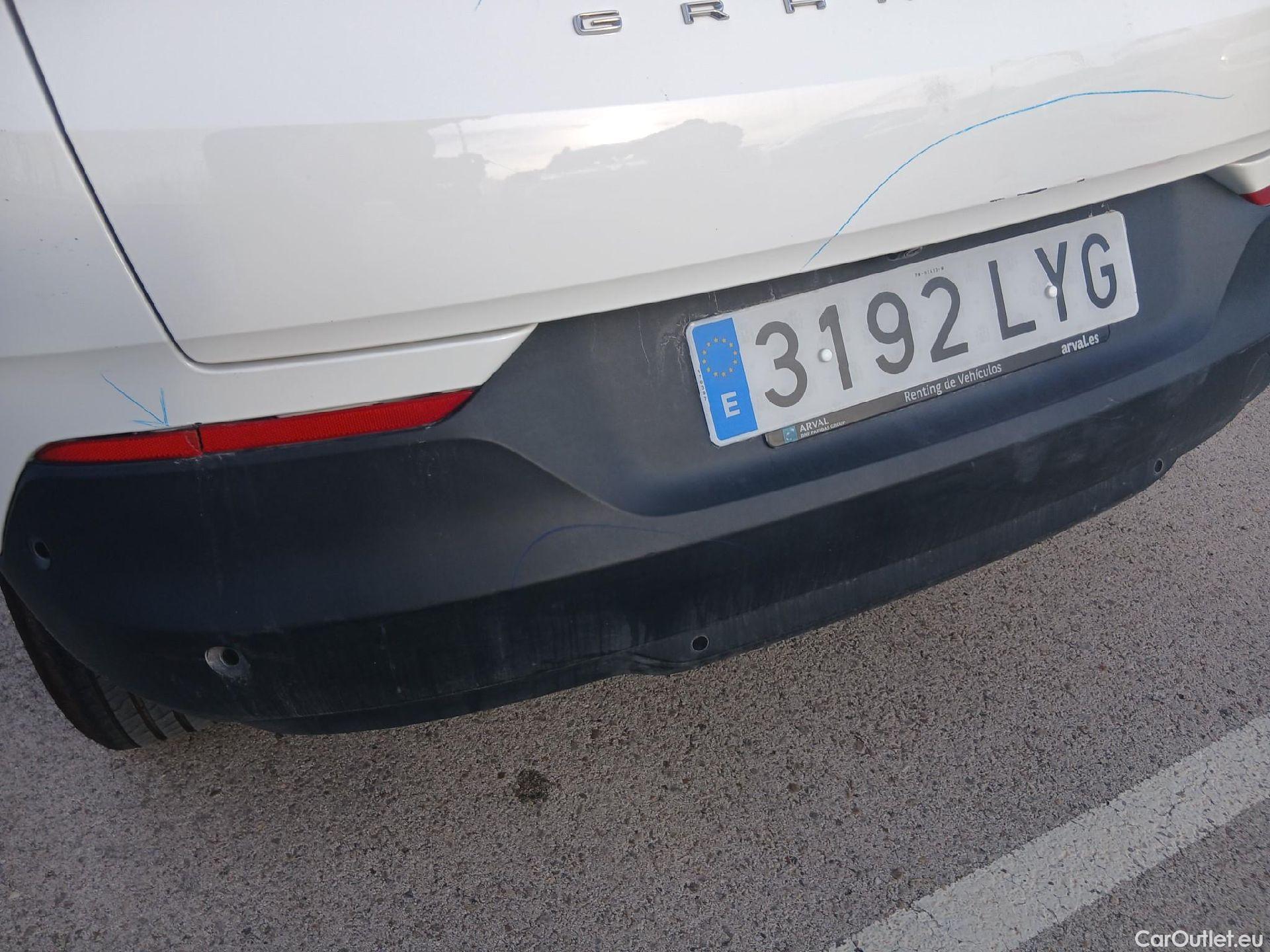  Opel   Grandland X OPEL Grandland / 2021 / 5P / todoterreno 1.5 CDTi Business Edition Auto #21