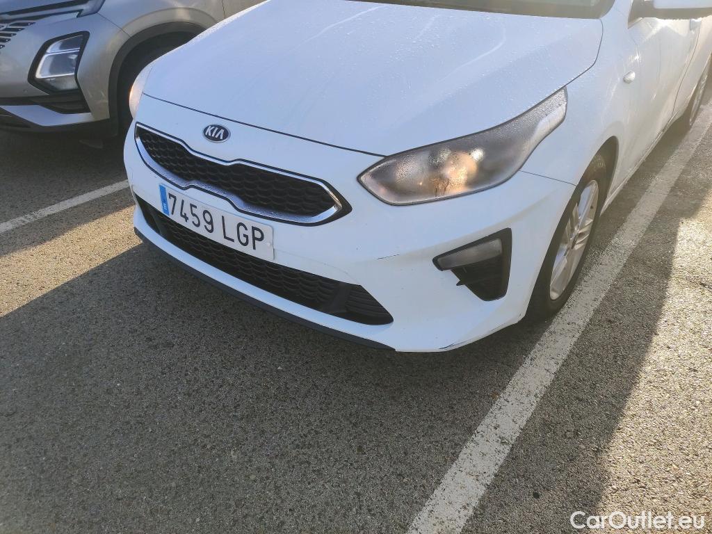  KIA  Cee'd Ceed Business 1.6 CRDi 115CV MT6 E6dT #19
