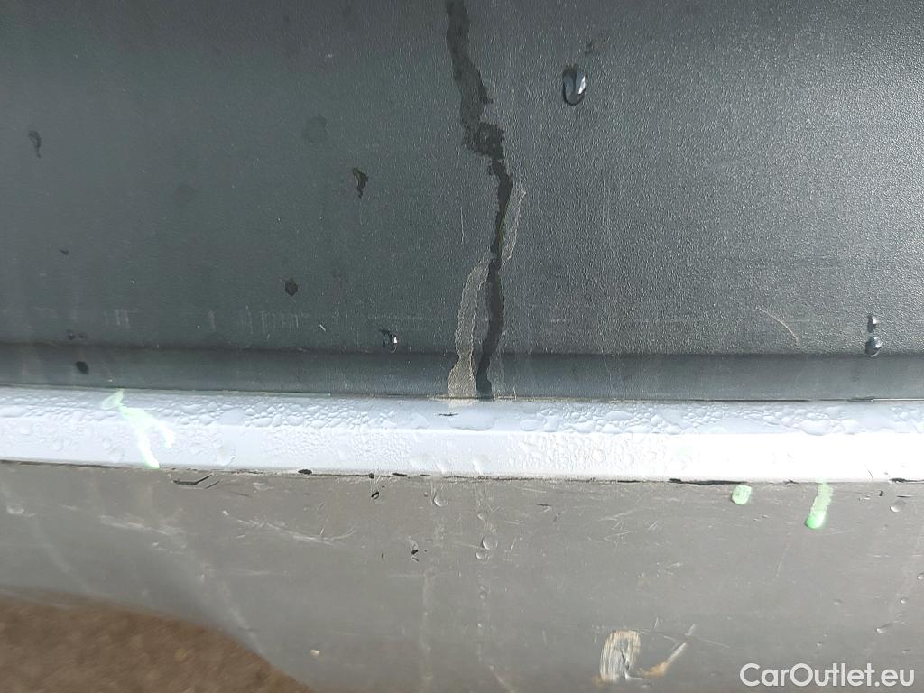  KIA  XCeed KIA  / 2019 / 5P / todoterreno 1.0 T-GDi Drive 88kW (120CV) #32