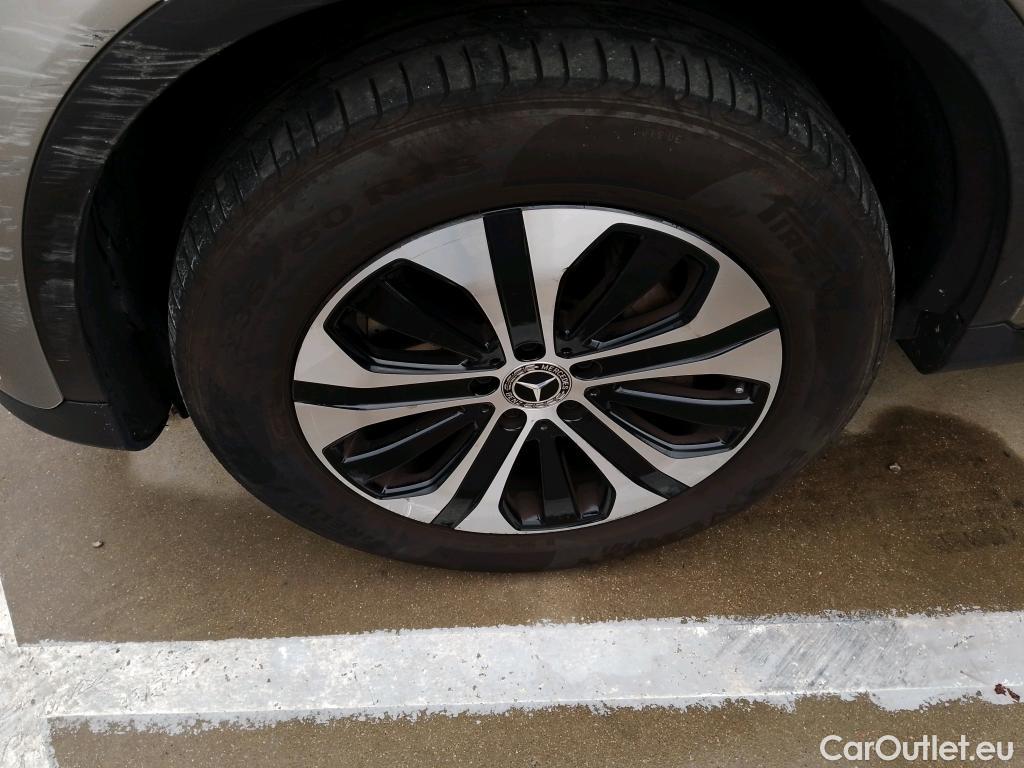  Mercedes  G-Klasee MERCEDES-BENZ Clase GLC / 2019 / 5P / todoterreno GLC 300 e 4MATIC #3