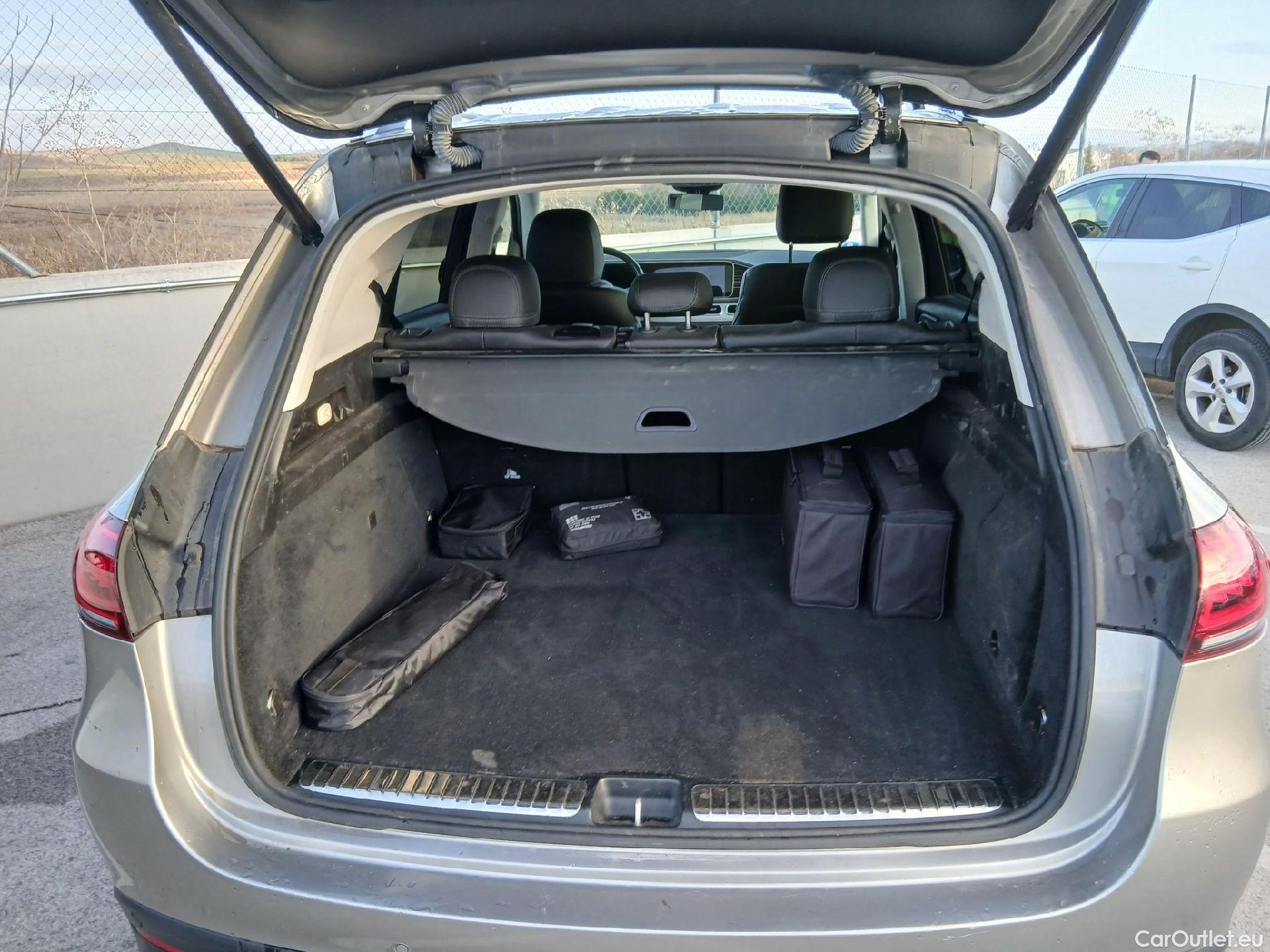  Mercedes  G-Klasee MERCEDES-BENZ GLE / 2018 / 5P / todoterreno GLE 350 de 4MATIC (Híbrido Enchufable) #23