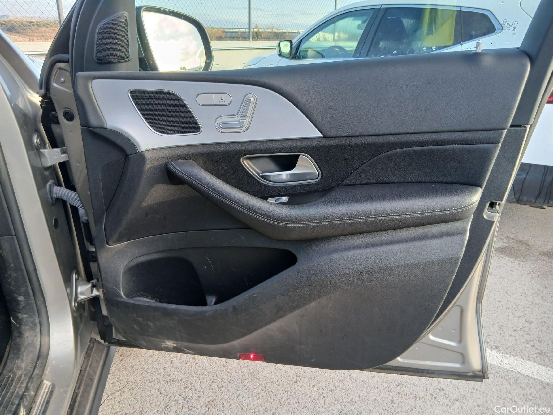  Mercedes  G-Klasee MERCEDES-BENZ GLE / 2018 / 5P / todoterreno GLE 350 de 4MATIC (Híbrido Enchufable) #34