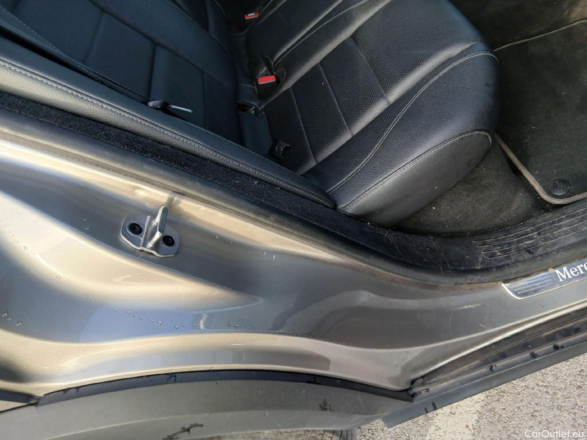  Mercedes  G-Klasee MERCEDES-BENZ GLE / 2018 / 5P / todoterreno GLE 350 de 4MATIC (Híbrido Enchufable) #35