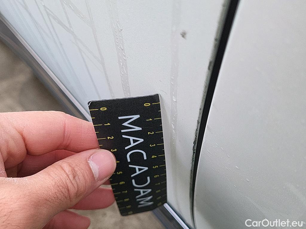  Peugeot  3008 PEUGEOT  / 2016 / 5P / todoterreno Allure BlueHDi 96kW (130CV) S&S EAT8 #6