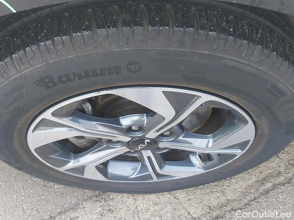  KIA  XCeed KIA  / 2019 / 5P / todoterreno 1.0 T-GDi Drive 88kW (120CV) #6