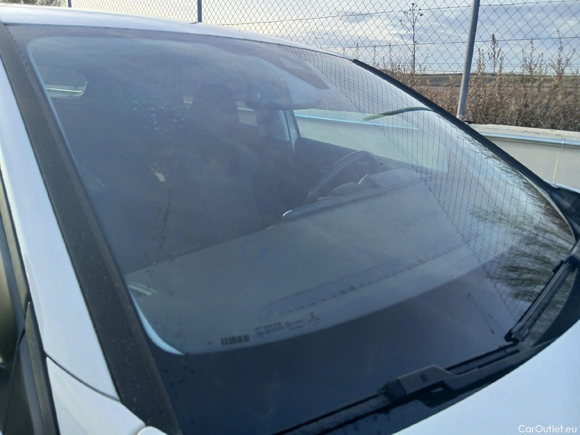  Opel   Grandland X OPEL Grandland / 2021 / 5P / todoterreno 1.5 CDTi Business Edition Auto #5