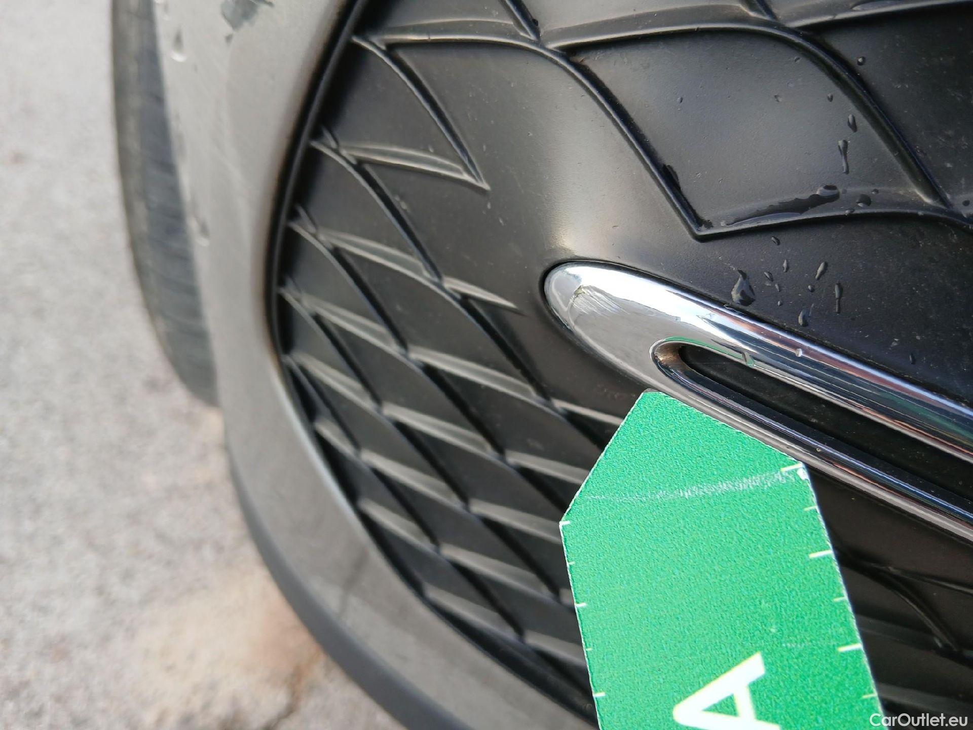  Mercedes  G-Klasee MERCEDES-BENZ GLE / 2018 / 5P / todoterreno GLE 350 de 4MATIC (Híbrido Enchufable) #6