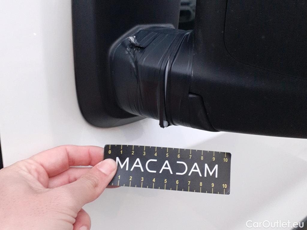  Fiat  Fiorino FIAT  / 2016 / 3P / furgón derivado de turismo Cargo Base 1.4 Natural Power 51kW (70CV) #13