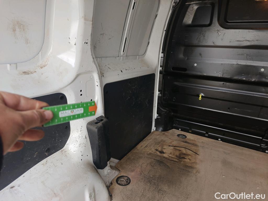  Citroen  Jumpy CITROEN  / 2016 / 4P / furgón Talla XS BlueHDi 120 S&S 6v CityVan #56