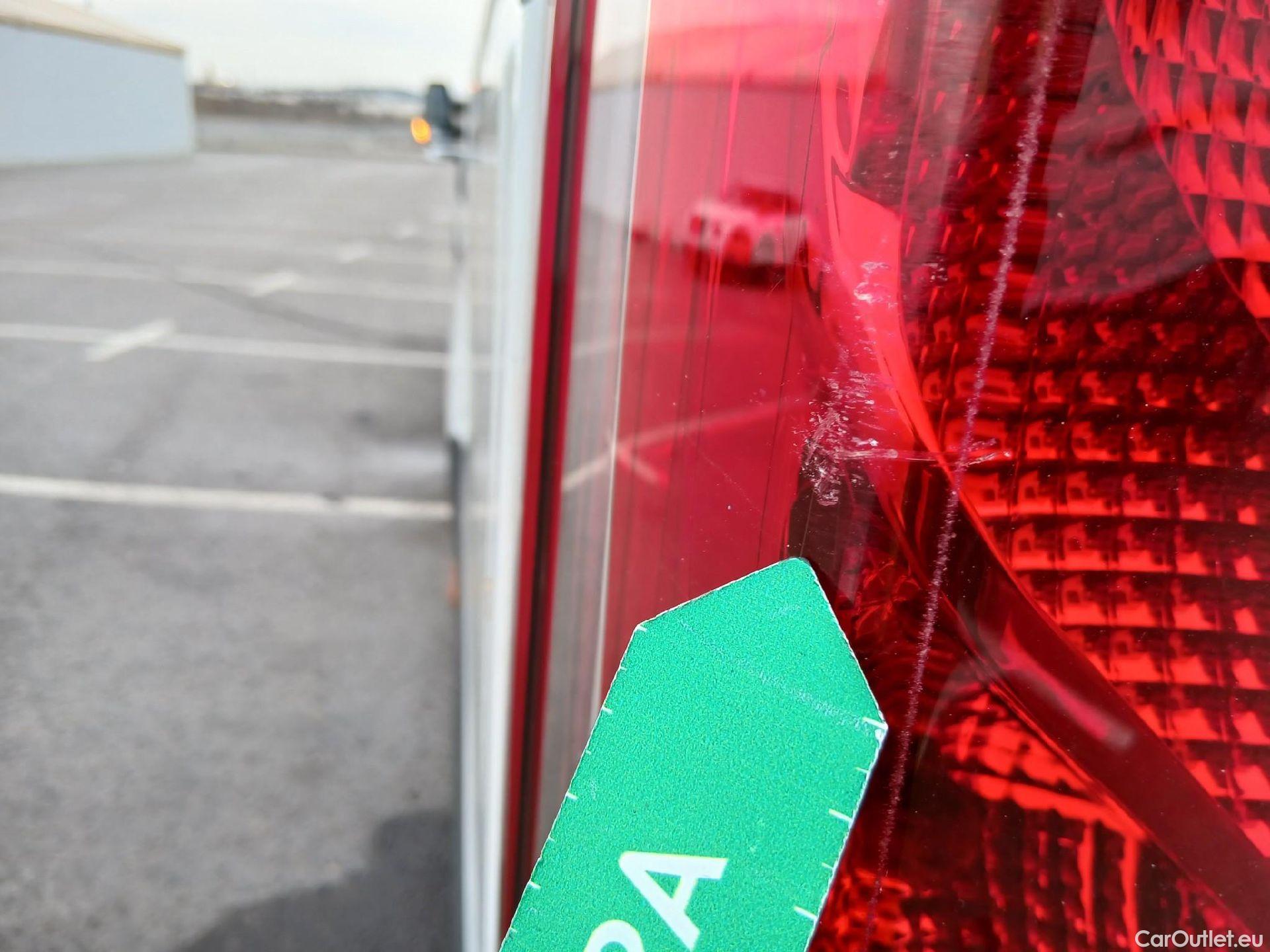  Iveco  Daily IVECO  / 2019 / 4P / combi 35S 14H V 4100/H2 16H M3 #19