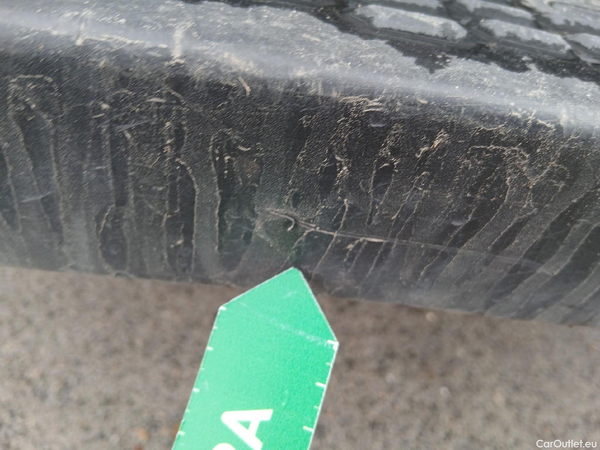  Iveco  Daily IVECO  / 2019 / 4P / combi 35S 14H V 4100/H2 16H M3 #37