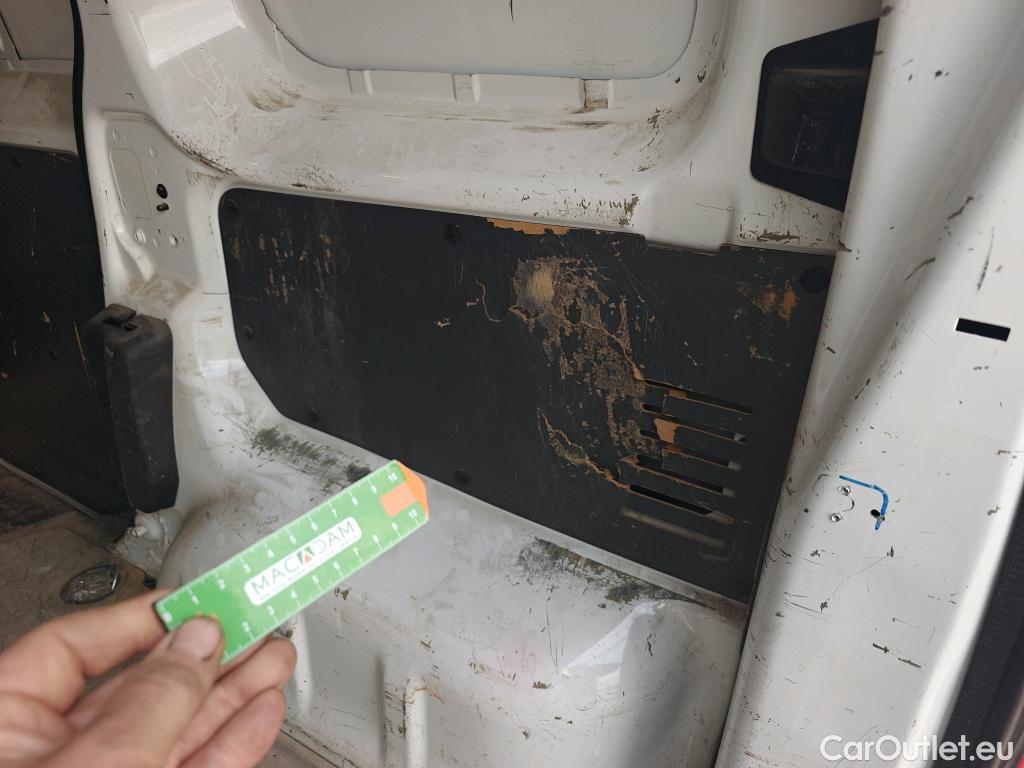  Citroen  Jumpy CITROEN  / 2016 / 4P / furgón Talla XS BlueHDi 120 S&S 6v CityVan #36