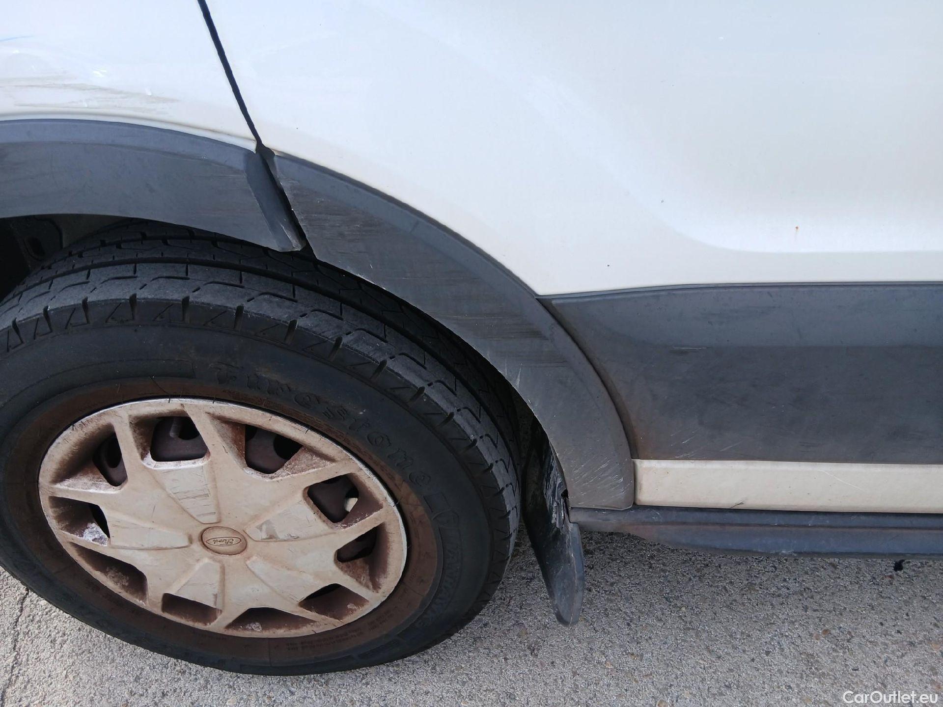  Ford  Transit FORD  / 2013 / 4P / furgón 350 96kW L3H2 Van Trend FWD #12