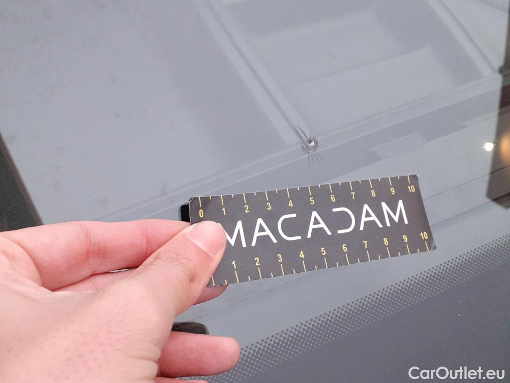  Fiat  Fiorino FIAT  / 2016 / 3P / furgón derivado de turismo Cargo Base 1.4 Natural Power 51kW (70CV) #25