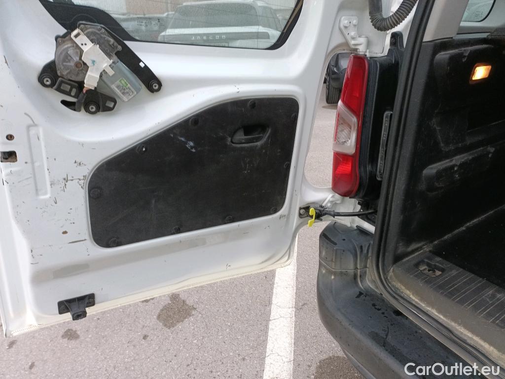  Citroen  Berlingo CITROEN  COMBI Talla M BlueHDi 100 S&S LIVE #13