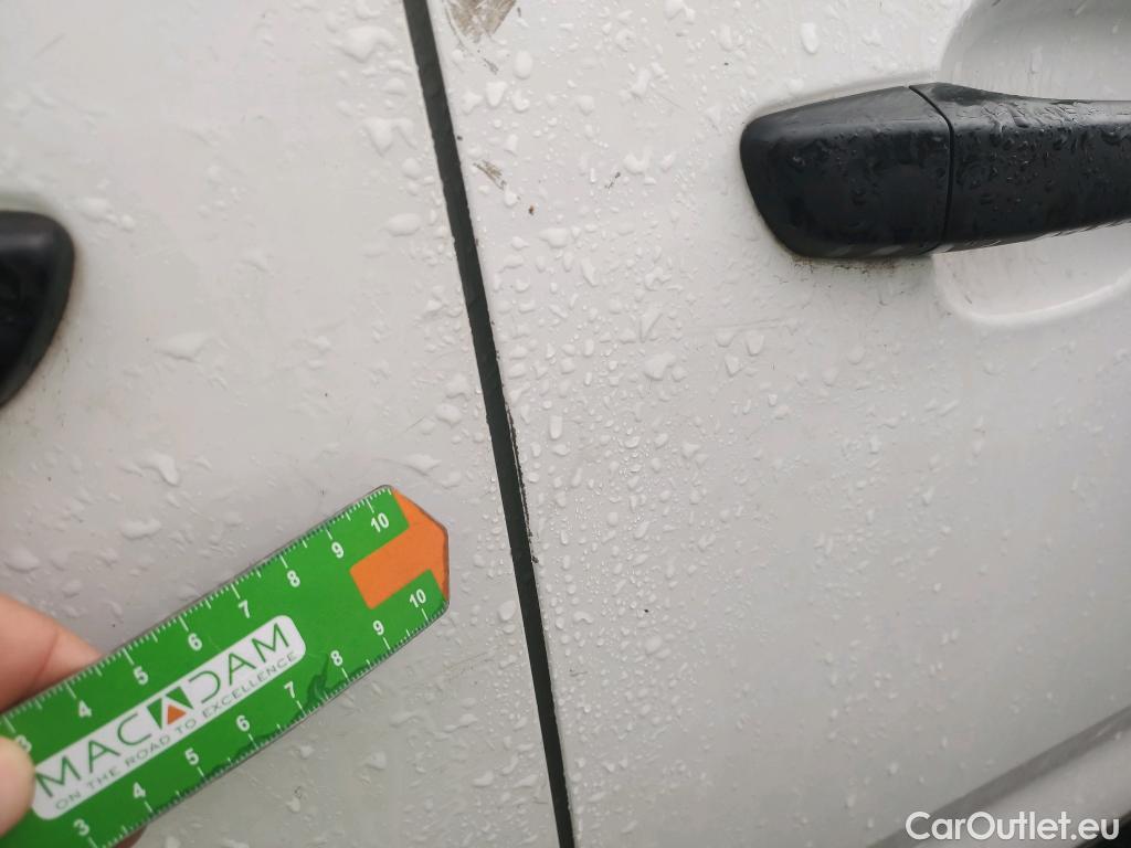  Citroen  Berlingo CITROEN  / 2018 / 3P / furgón derivado de turismo Talla M BlueHDi 73kW CONTROL (AC) #13