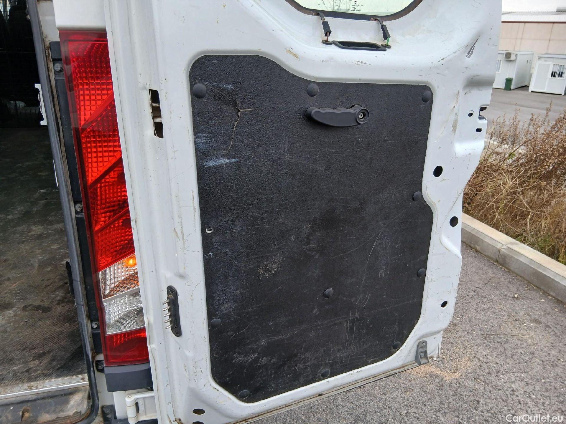  Iveco  Daily IVECO  / 2019 / 4P / combi 35S 14H V 4100/H2 16H M3 #50