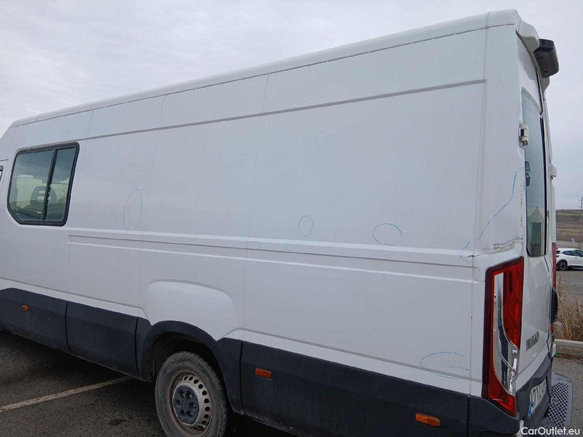  Iveco  Daily IVECO  / 2019 / 4P / combi 35S 14H V 4100/H2 16H M3 #13