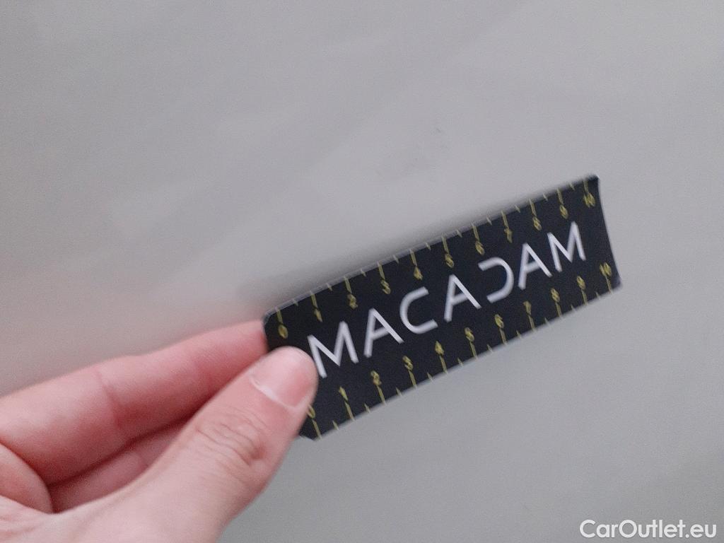  Fiat  Fiorino FIAT  / 2016 / 3P / furgón derivado de turismo Cargo Base 1.4 Natural Power 51kW (70CV) #39